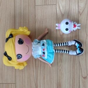 MGA Entertainment Lalaloopsy Alice in Lalaloopsyland Doll 13" with Pet